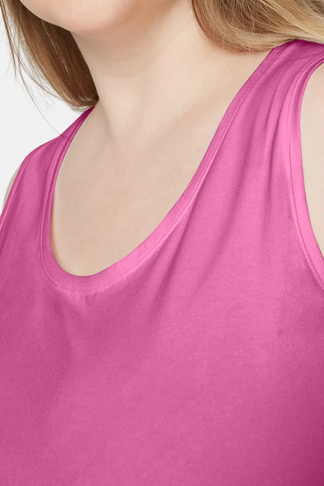 basis_aformet_top__strawb_1.webp Basis A-formet Top - Strawberry Pink