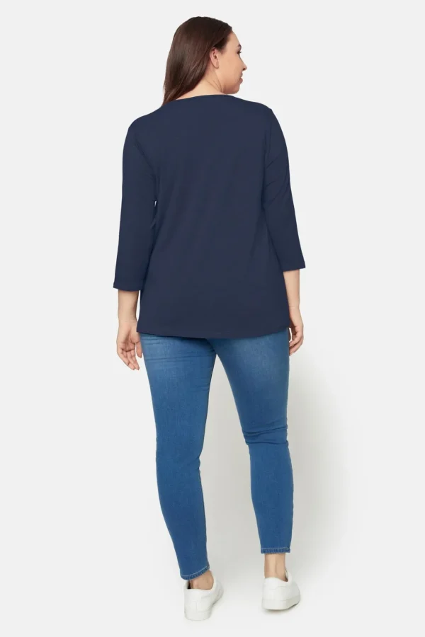 Basis T-shirt I A-facon Med 3/4 ærmer - Naval Blue