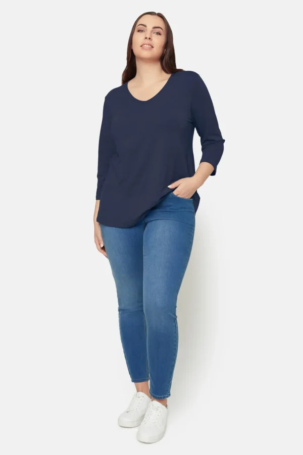 Basis T-shirt I A-facon Med 3/4 ærmer - Naval Blue