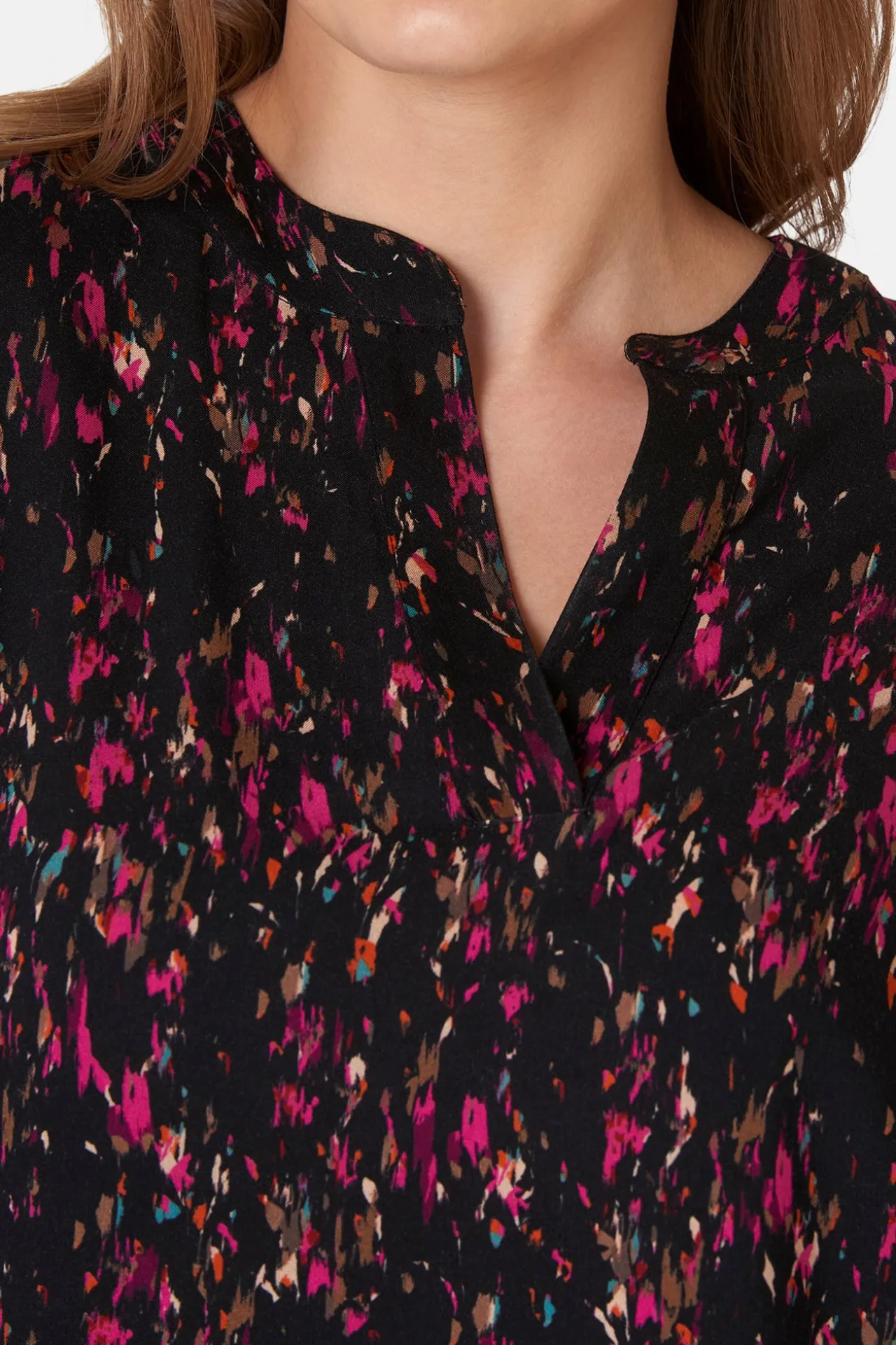 rmet_bluse__sort_mix_1.webp 3/4 ærmet Bluse - Sort Mix