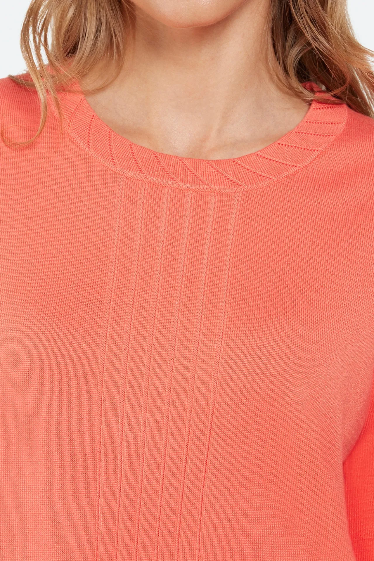sleeve_pullover__melon_2-1.webp 3/4 Sleeve Pullover - Melon