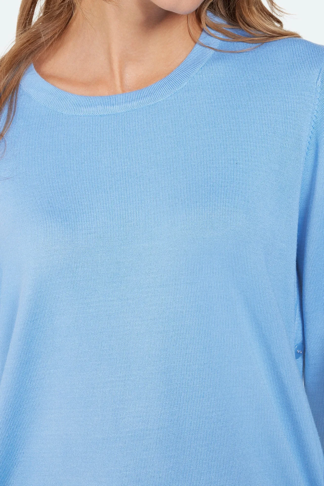 sleeve_pullover__oxygen_3.webp 3/4 Sleeve Pullover - Oxygen