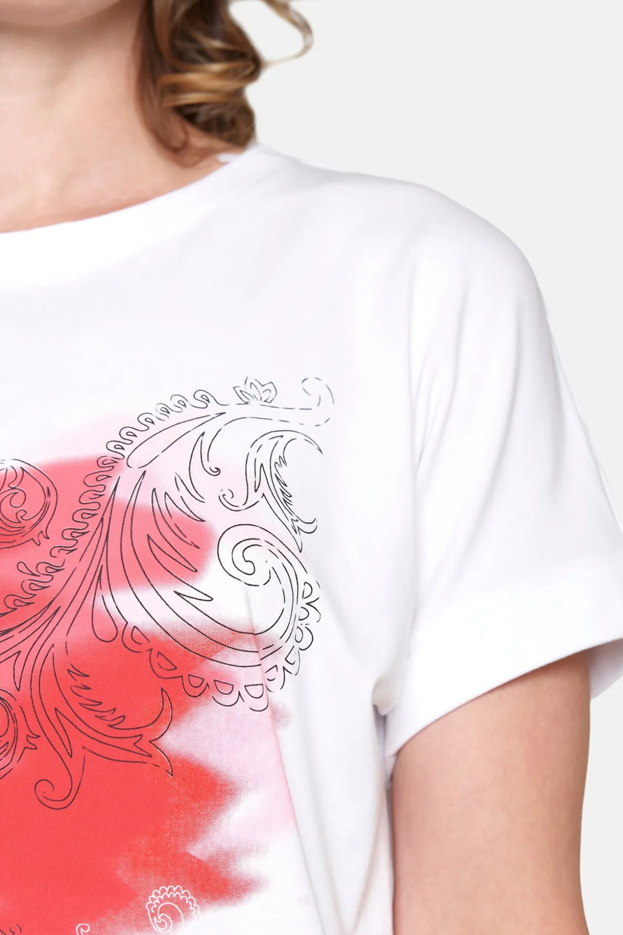 tshirt__white_2.webp T-shirt - White