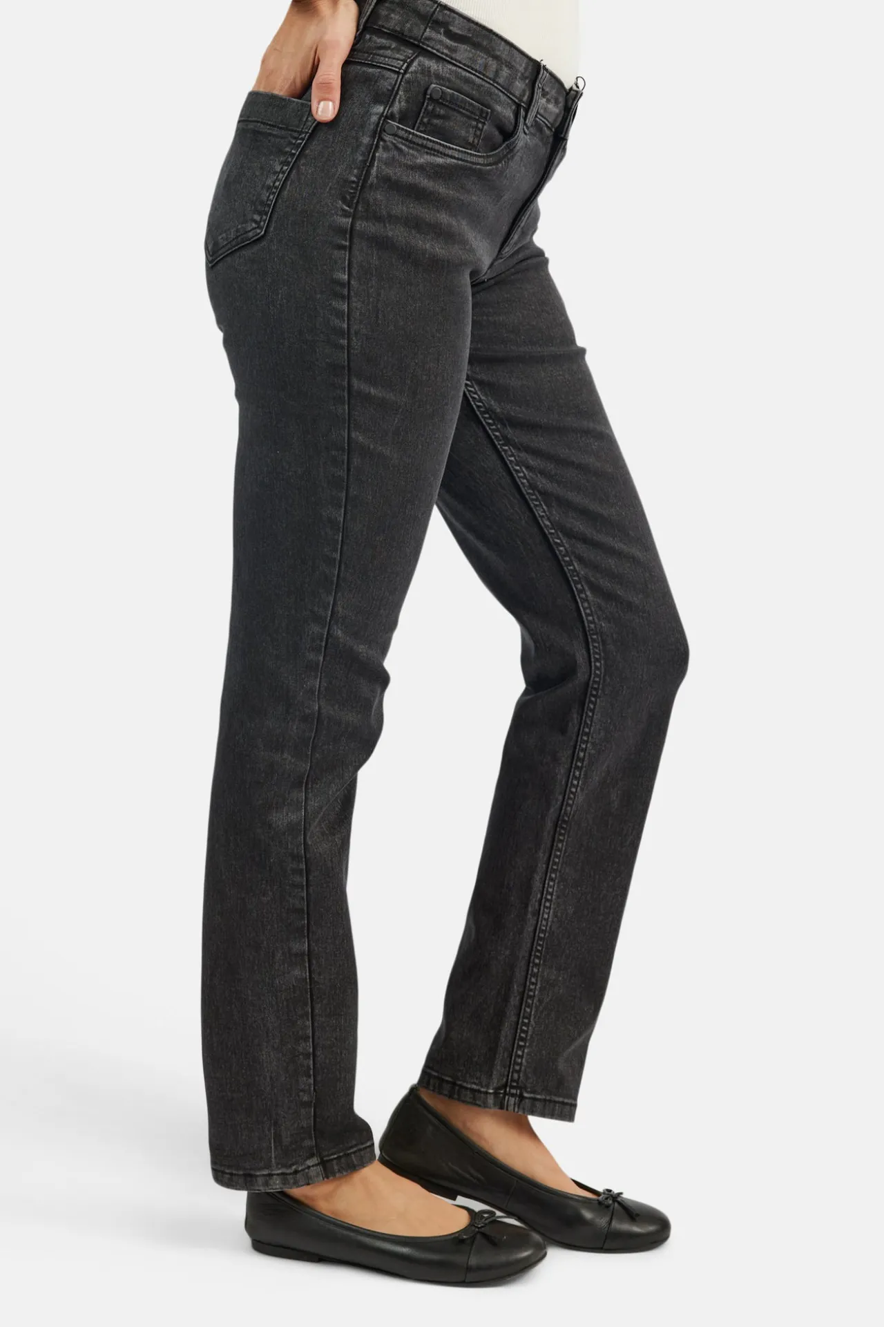 jeans_jane___lommet_model_2-2.webp Jeans Jane - 5 lommet model - Mørk grå denim