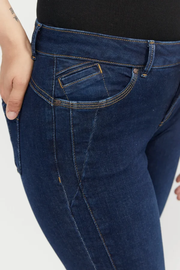 Jeans Maggie - Narrow Legs - Mørk Blå