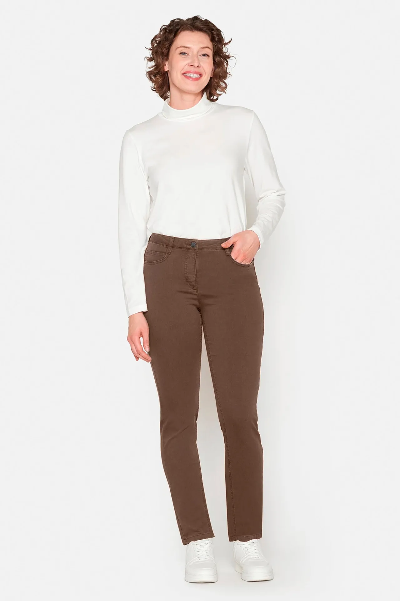 jeans_superstretch_madela_2.webp Jeans Superstretch Madelaine - Chocolate