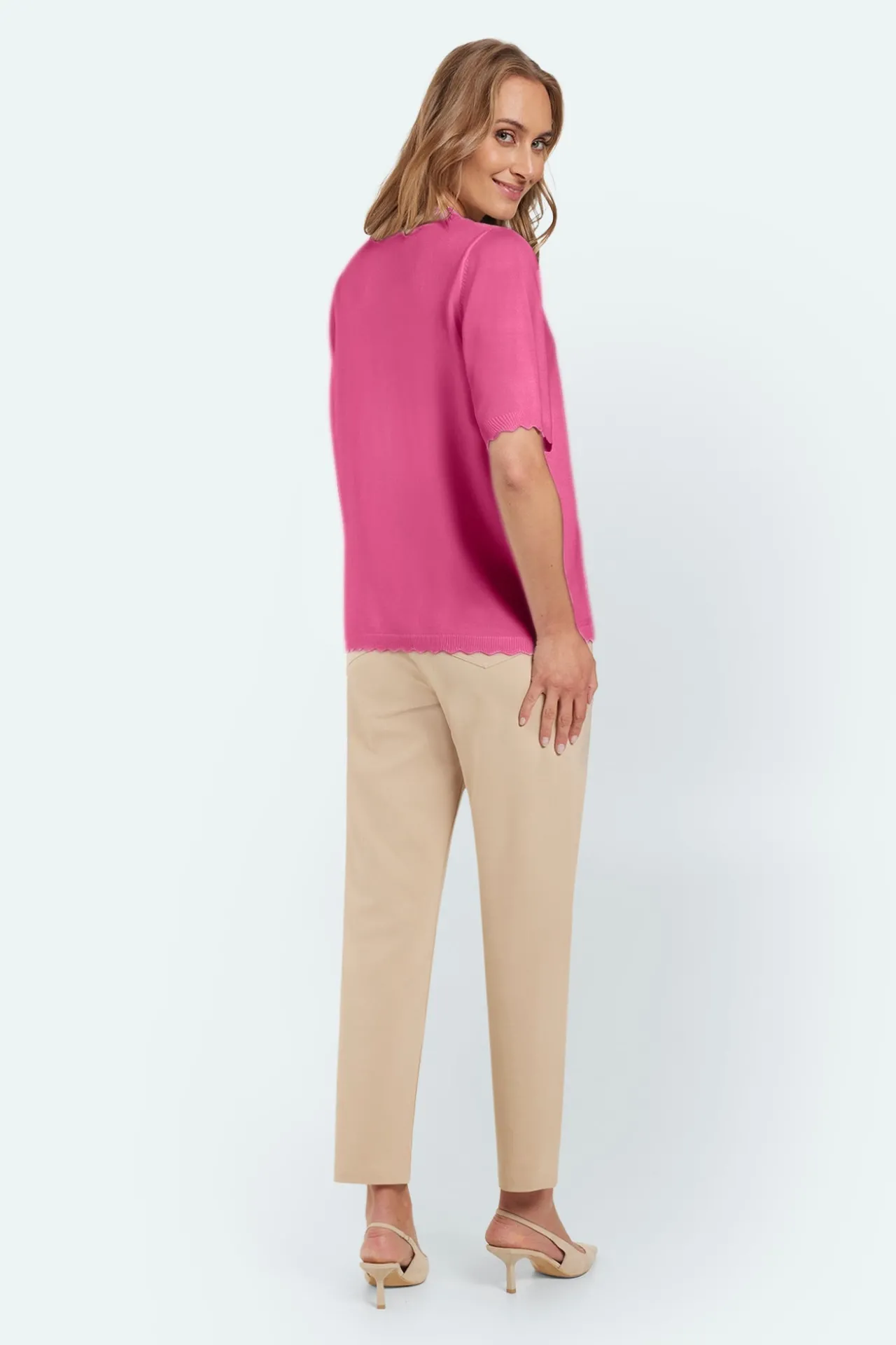 pullover__pink_2-1.webp Pullover - Pink
