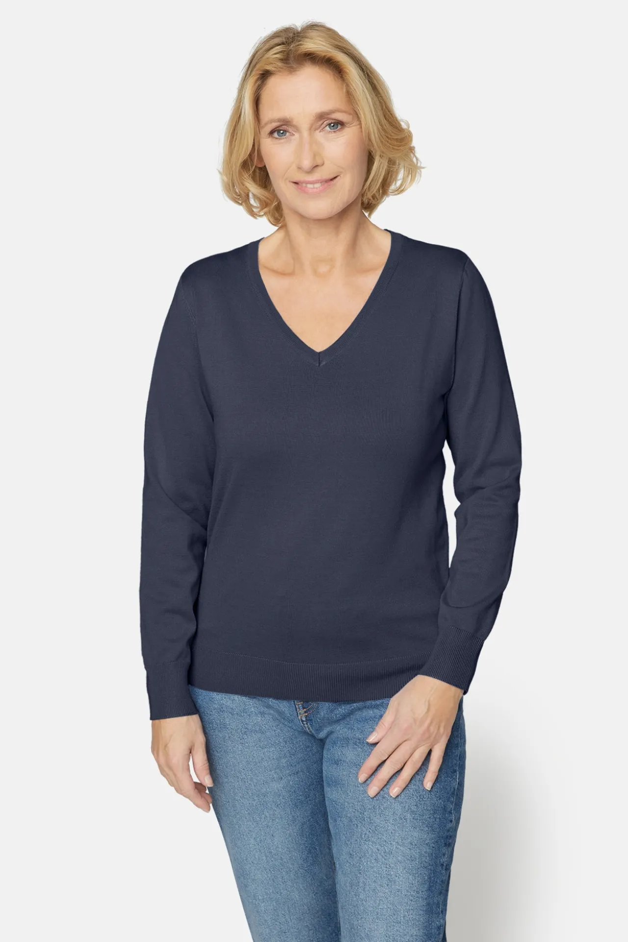 pullover_med_vhals__midni_0.webp Pullover Med V-hals - Midnight Blue