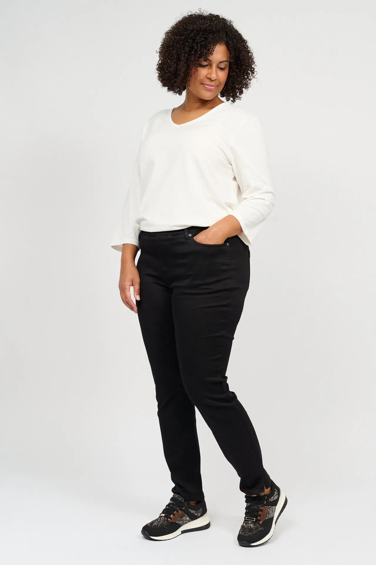 stretch_denim_bukser_med_2-1.webp 7/8 Stretch Denim Bukser Med Elastisk Linning - Black
