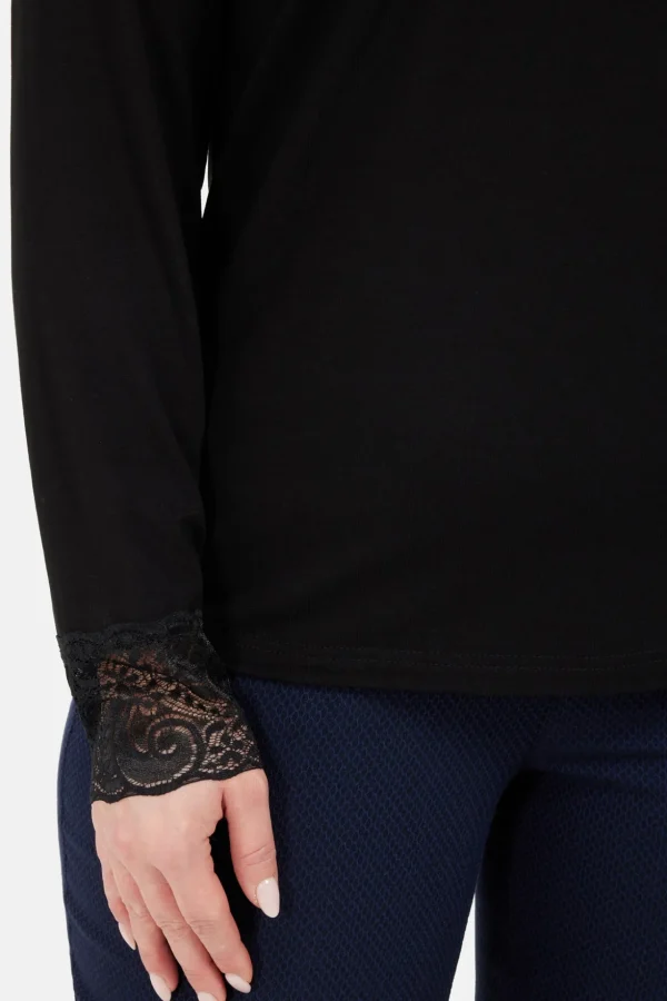 T-shirt - Black