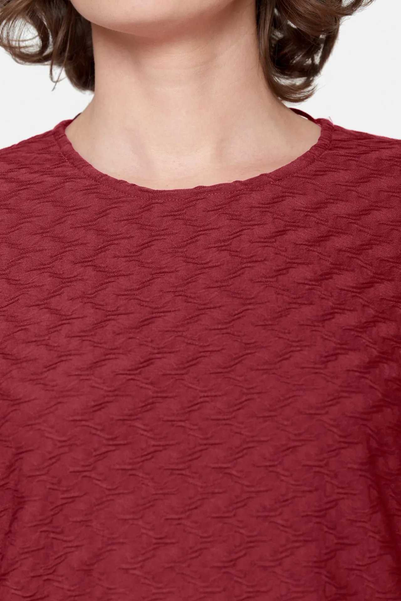tshirt__vine_red_1.webp T-shirt - Vine Red